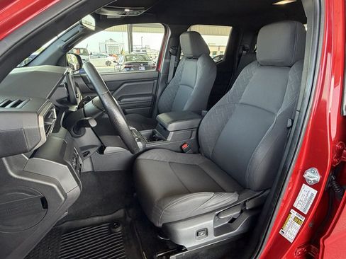 Used 2024 Toyota Tacoma SR AWD/4WD image 11
