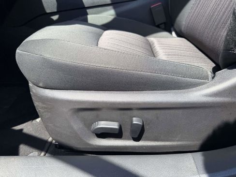 Used 2024 Nissan Altima 2.5 SV image 21