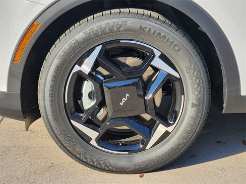 New 2026 Kia Sportage EX image 7