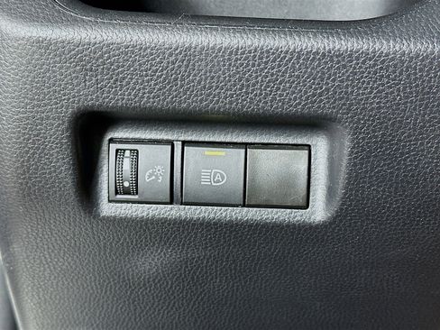 Used 2024 Toyota RAV4 XLE image 17