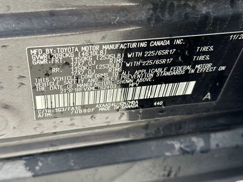 Used 2021 Toyota RAV4 XLE w/ XLE Grade Weather Package image 25