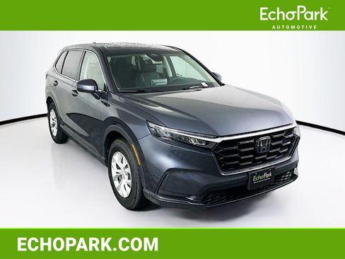 Used 2025 Honda CR-V LX image 1