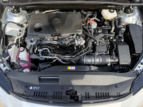 Used 2025 Toyota Camry LE FWD image 30