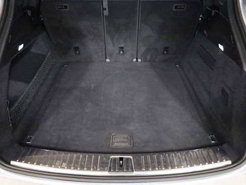 Used 2021 Porsche Cayenne image 41