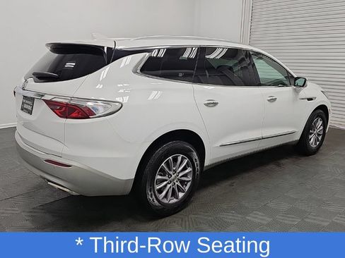 Used 2024 Buick Enclave Premium AWD/4WD image 9