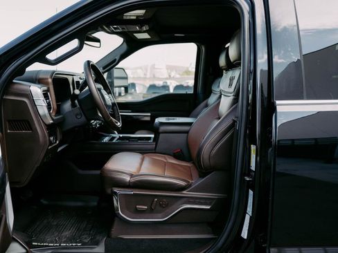 Used 2024 Ford F450 King Ranch w/ FX4 Off-Road Package AWD/4WD image 22