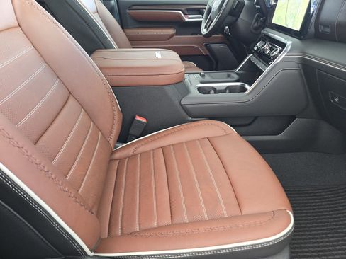 New 2026 GMC Sierra 3500 Denali Ultimate image 11