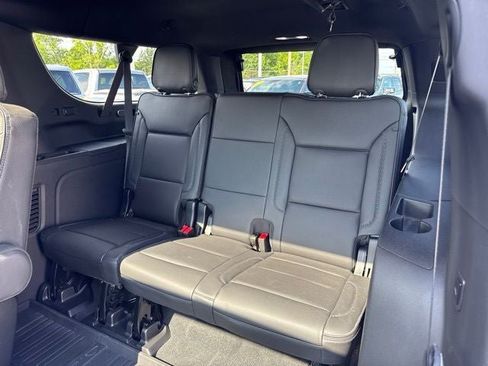 Used 2024 GMC Yukon XL Denali w/ Advanced Technology Package AWD/4WD image 40