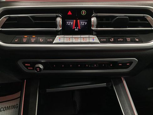 Certified 2022 BMW X5 xDrive40i w/ Premium Package image 27