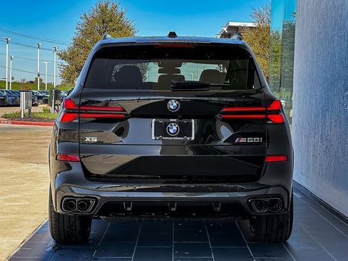 New 2026 BMW X5 M60i image 6
