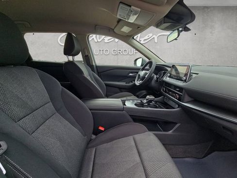 New 2026 Nissan Rogue SV FWD image 24