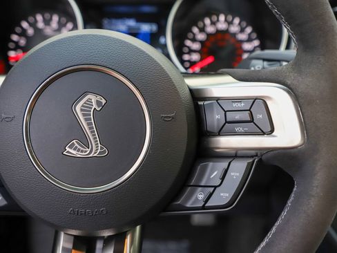 Used 2018 Ford Mustang Shelby GT350 w/ Electronics Package image 40