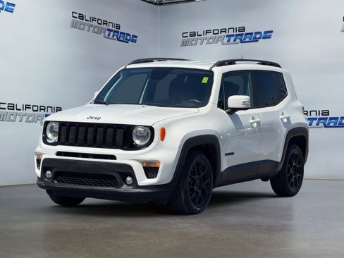Used 2019 Jeep Renegade Altitude w/ Quick Order Package 2XM image 9