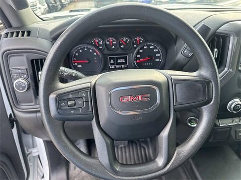 Used 2024 GMC Sierra 2500 Pro w/ Convenience Package image 27