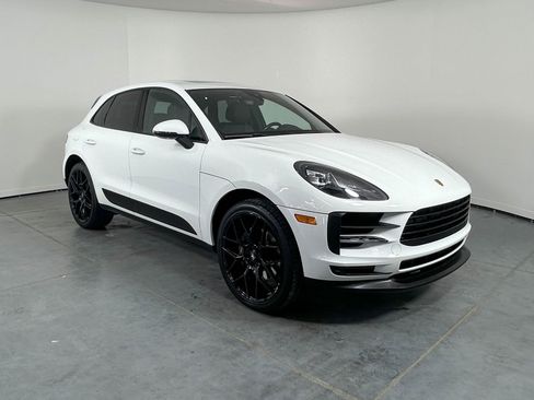 Used 2021 Porsche Macan AWD/4WD image 9
