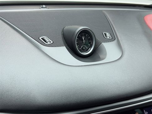 Used 2022 Maserati Levante Modena image 28