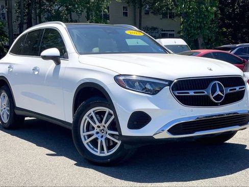 Certified 2023 Mercedes-Benz GLC 300 4MATIC image 1