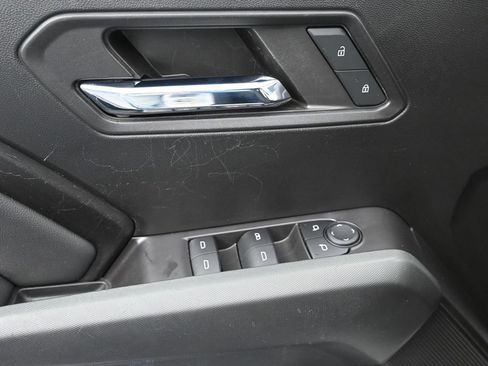 Certified 2024 GMC Canyon Elevation RWD image 11