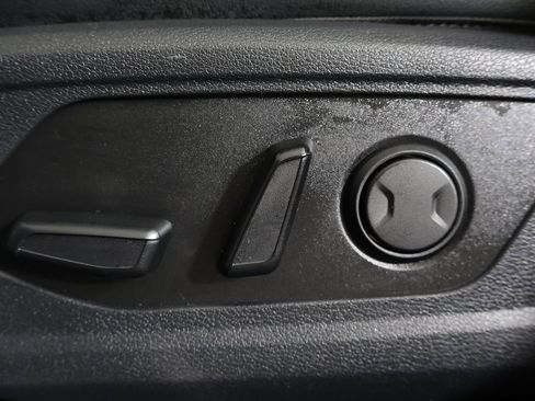 Used 2023 Kia Sportage EX image 32