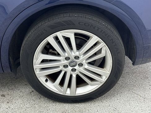 Used 2018 Audi Q5 Prestige w/ Prestige Package image 34