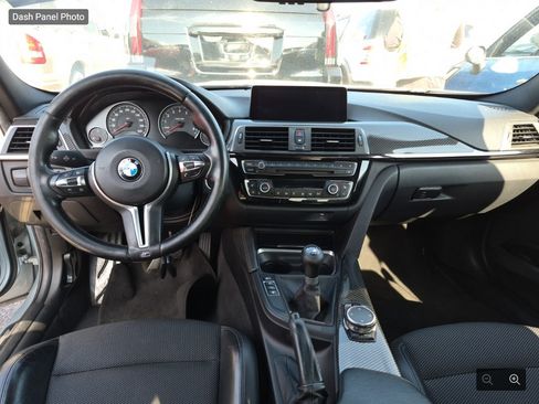 Used 2017 BMW M3 RWD image 9