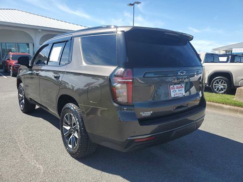Certified 2021 Chevrolet Tahoe Z71 w/ Z71 Signature Package image 3