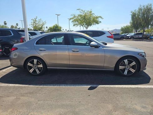 Used 2022 Mercedes-Benz C 300 Sedan image 2