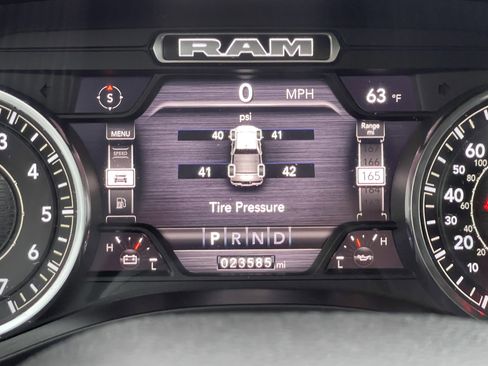 Used 2023 RAM 1500 Laramie image 39