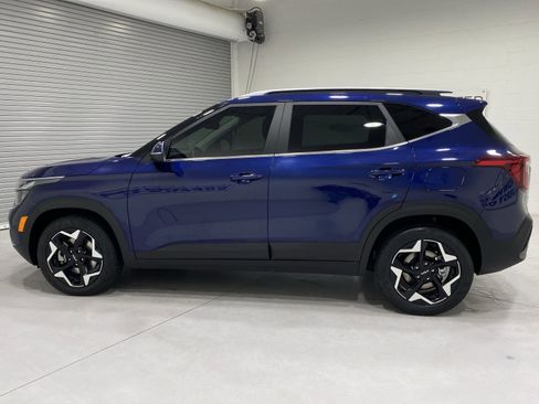 Used 2024 Kia Seltos EX image 5