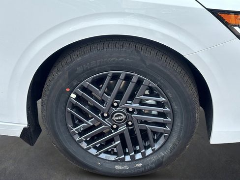 New 2027 Nissan Sentra SV w/ Floor Mat Package FWD image 9