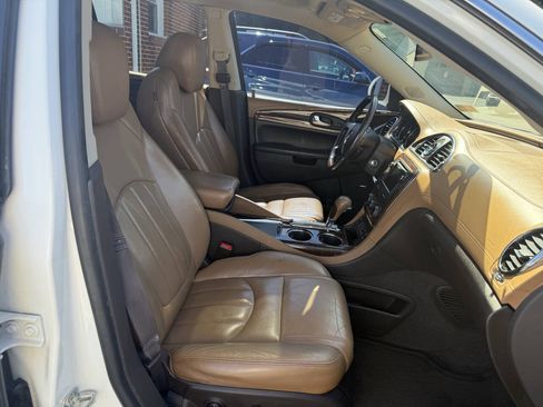 Used 2013 Buick Enclave Leather AWD/4WD image 25