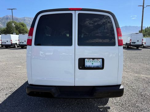 Used 2020 Chevrolet Express 3500 LS RWD image 5