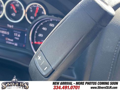 Used 2022 Chevrolet Silverado 1500 LT AWD/4WD image 60