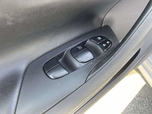 Used 2018 Nissan Altima 2.5 S w/ S Convenience Package FWD image 19
