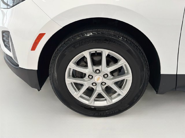 Used 2024 Chevrolet Equinox LT FWD image 25