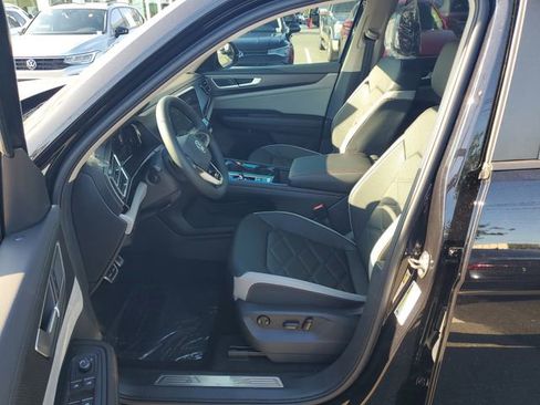 New 2026 Volkswagen Atlas Peak Edition AWD/4WD image 20