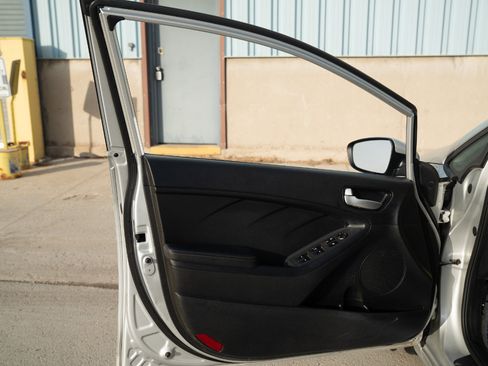 Used 2018 Kia Forte LX image 18