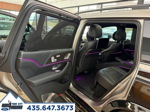 Used 2025 Mercedes-Benz Maybach GLS 600 4MATIC image 25