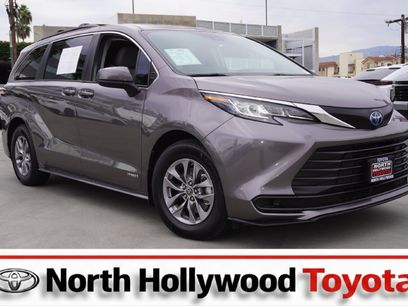 Used 2021 Toyota Sienna LE