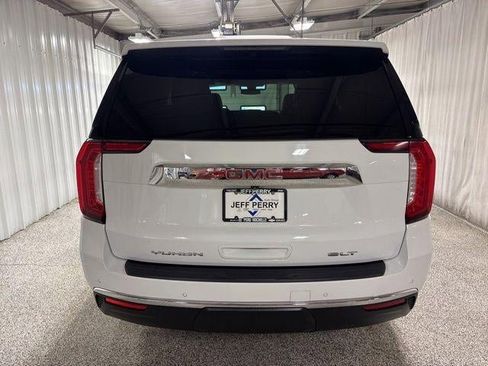 Used 2021 GMC Yukon SLT w/ SLT Premium Package image 31