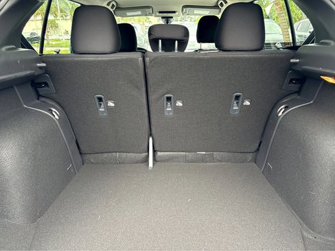 New 2025 Nissan Kicks Play S FWD image 28