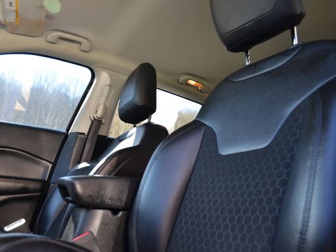 Used 2020 Jeep Compass Latitude image 16