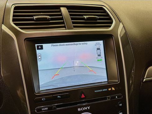 Used 2018 Ford Explorer Sport w/ Equipment Group 401A image 23