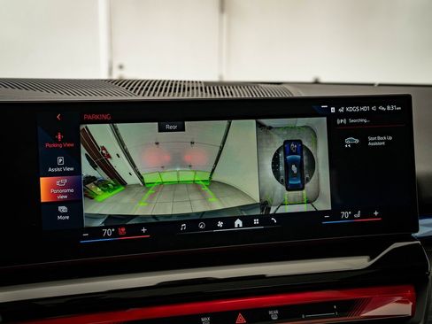 New 2026 BMW 550e xDrive image 29