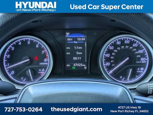Used 2022 Toyota Camry LE FWD image 32