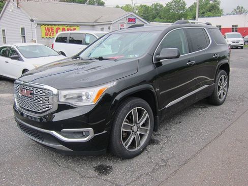 Used 2018 GMC Acadia Denali w/ Technology Package AWD/4WD image 1