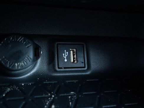 New 2025 Toyota RAV4 XLE w/ Convenience Package image 28