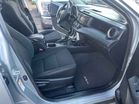 Used 2017 Toyota RAV4 LE w/ Carpet Mat Package image 14