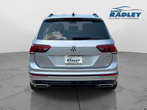 Used 2021 Volkswagen Tiguan SE R-Line w/ 3rd Row Seat Package AWD/4WD image 3