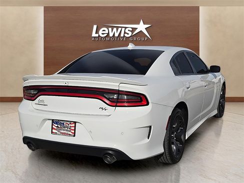 Used 2019 Dodge Charger R/T image 4